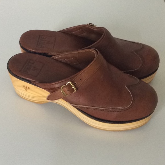 Frye Shoes - FRYE leather clog. Style # 45505